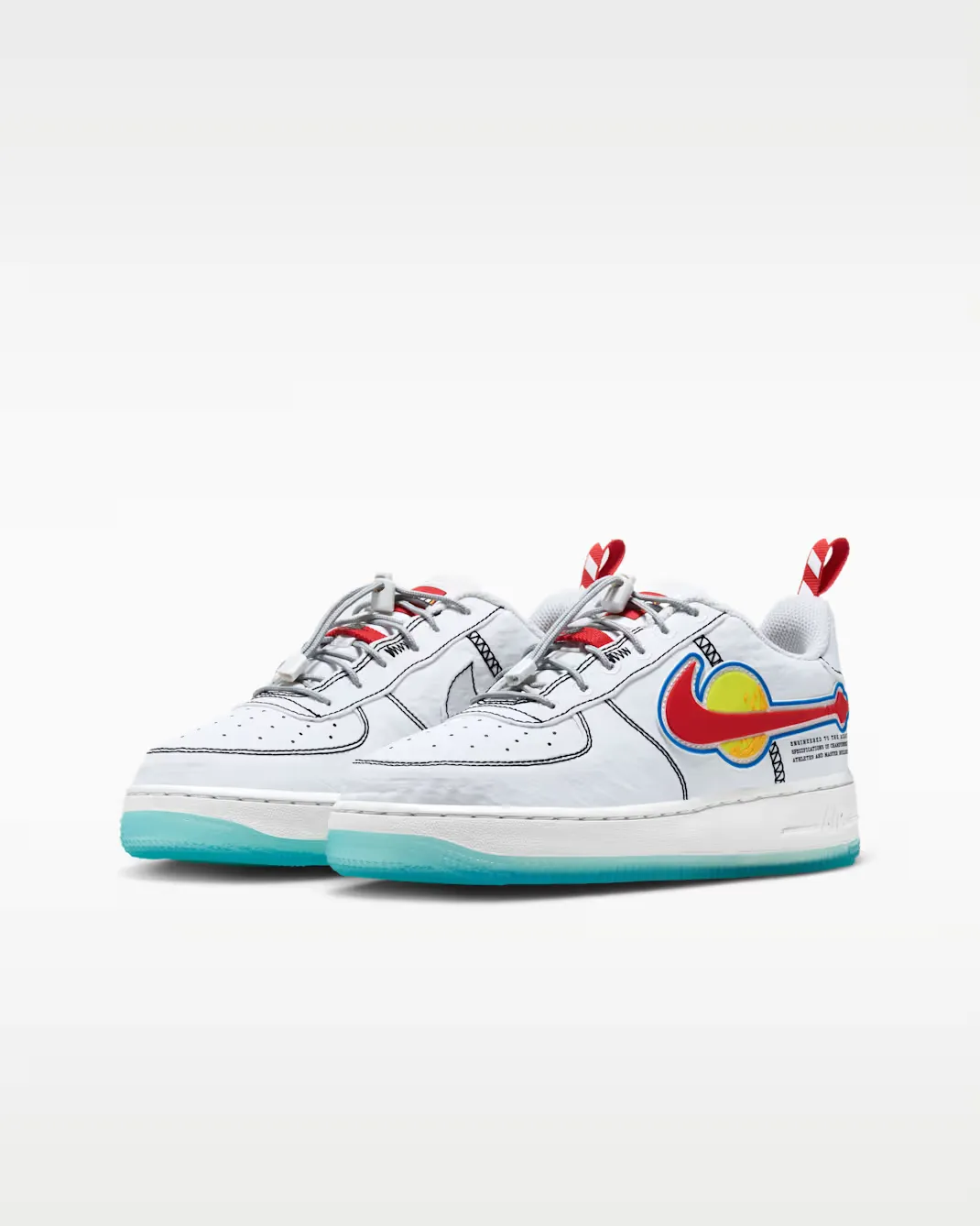 NIKE 【国内11月2日発売予定】レゴ × ナイキ GS エアフォース 1 ロー LV8 アストロノート(IU2551-100)